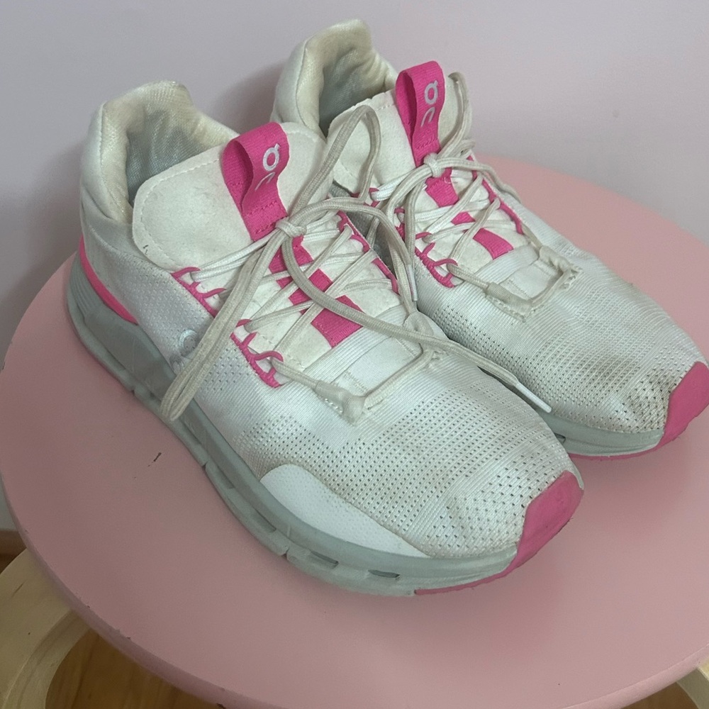 On Running Women's White and Pink Cloud Nova Sneakers